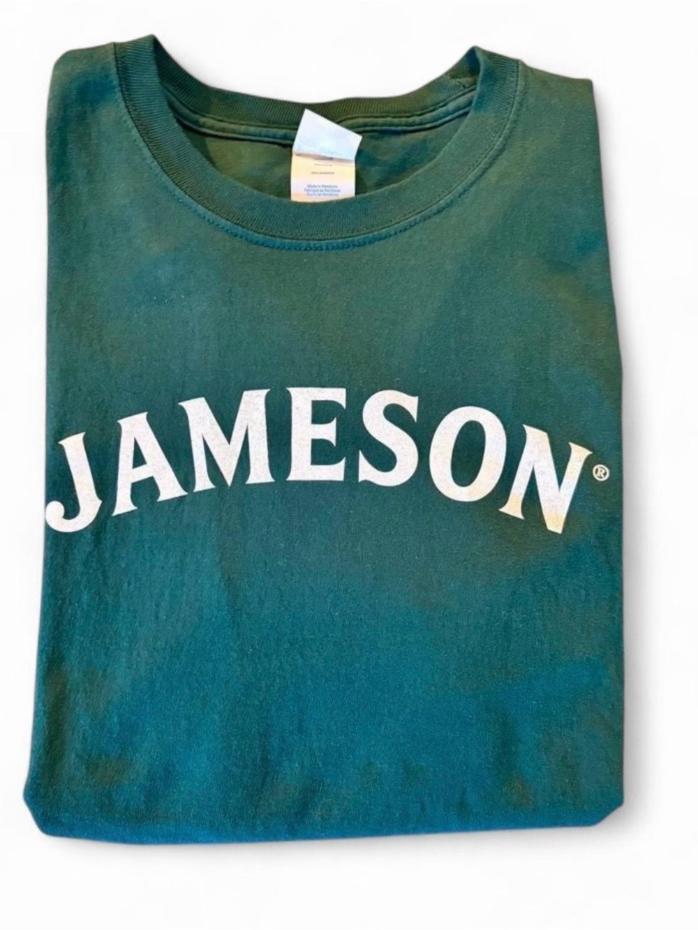 Jameson Irish Whiskey dark green T-shirt. Men’s Sz. Large. 100% cotton.